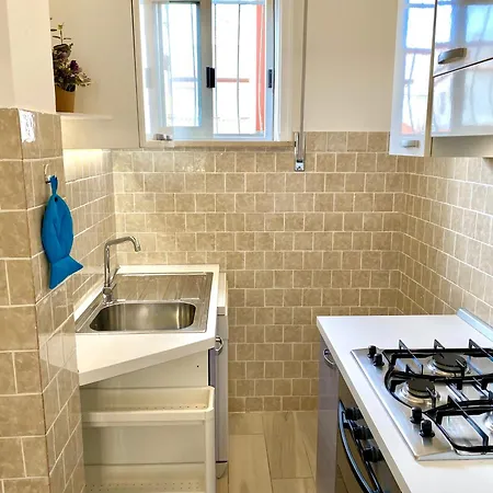 Splaggia Con Giardino Privato